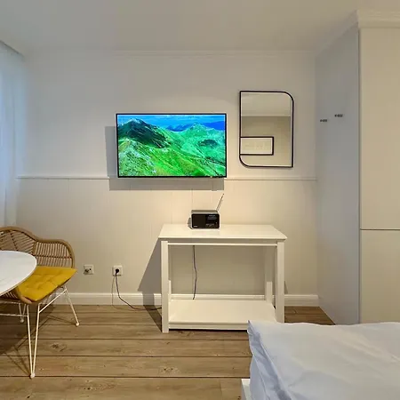 Appartement Metropol, Whg 3, Landseite