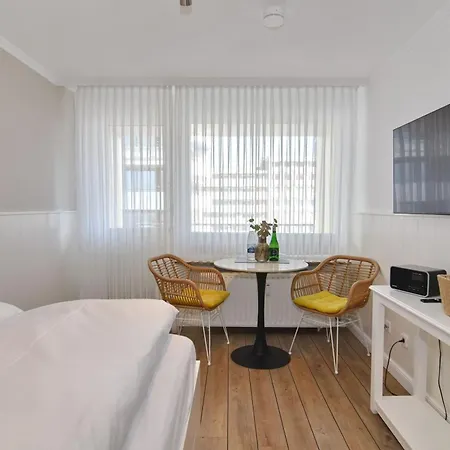 Appartement Metropol, Whg 3, Landseite 1og *