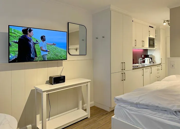 Appartement Metropol, Whg 3, Landseite *